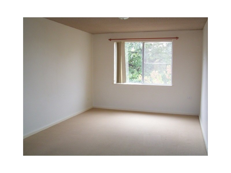 6, Block 1/27 Coxen Street, Hughes ACT 2605