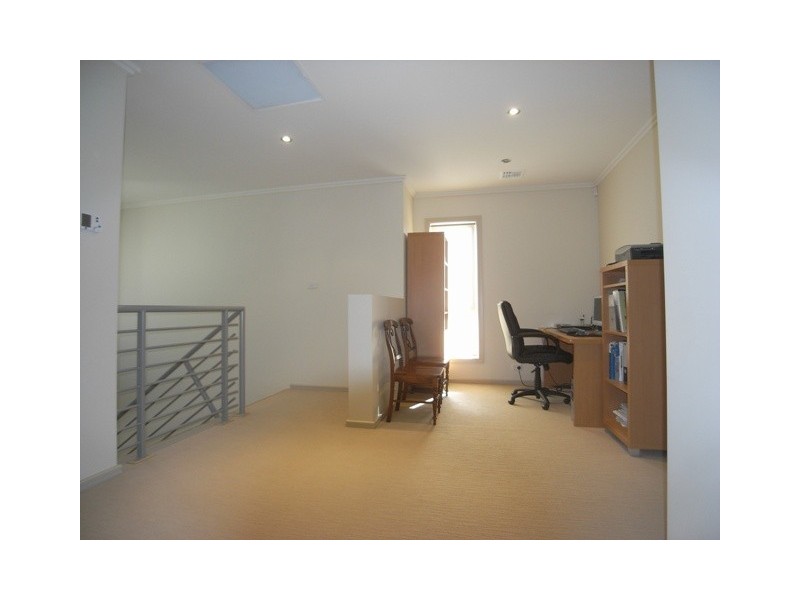 15 Linke Crescent, Bruce ACT 2617