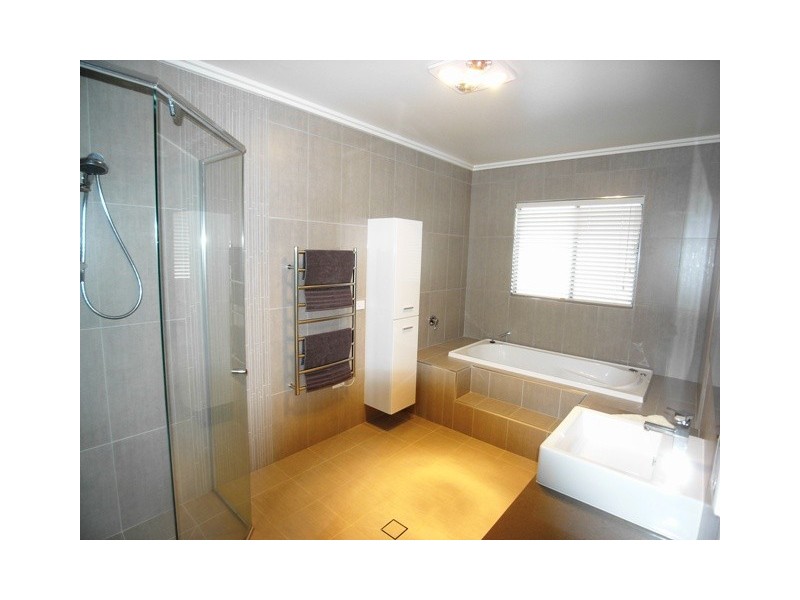 15 Linke Crescent, Bruce ACT 2617