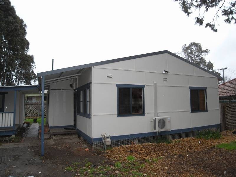 18 Marlee Place, Narrabundah ACT 2604