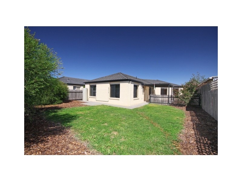 1/7 Cato Place, Dunlop ACT 2615
