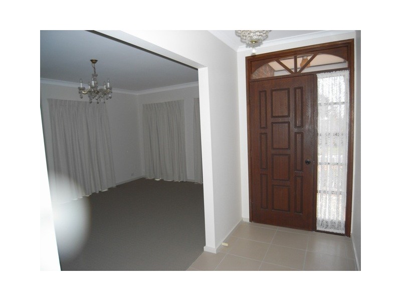 12 Adamson Crescent, Wanniassa ACT 2903