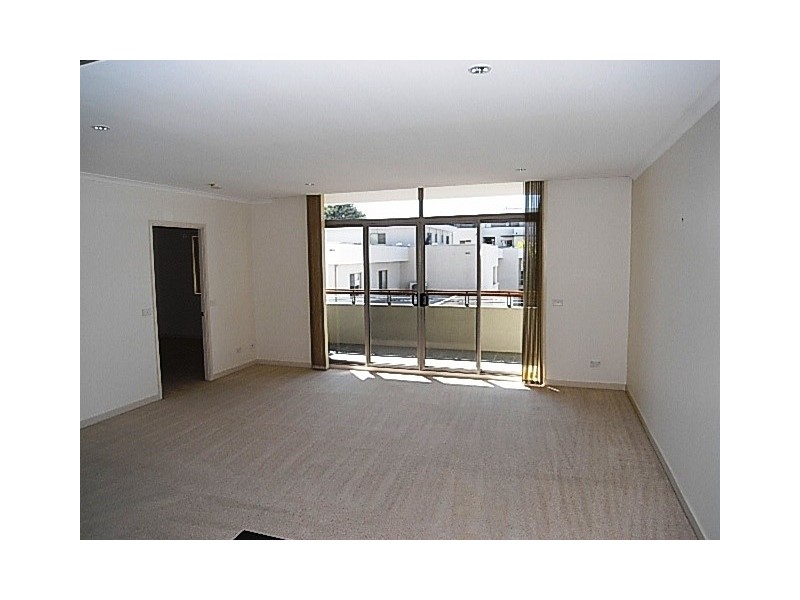 28/12 National Circuit, Barton ACT 2600