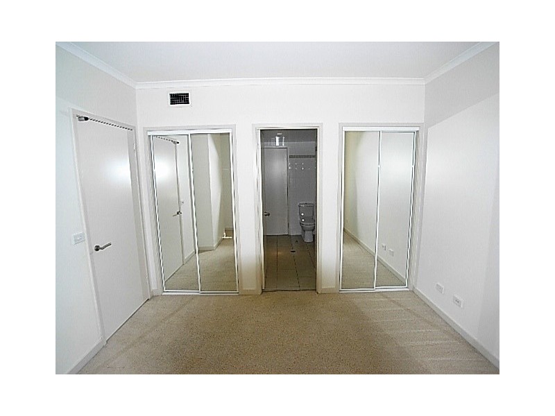 28/12 National Circuit, Barton ACT 2600