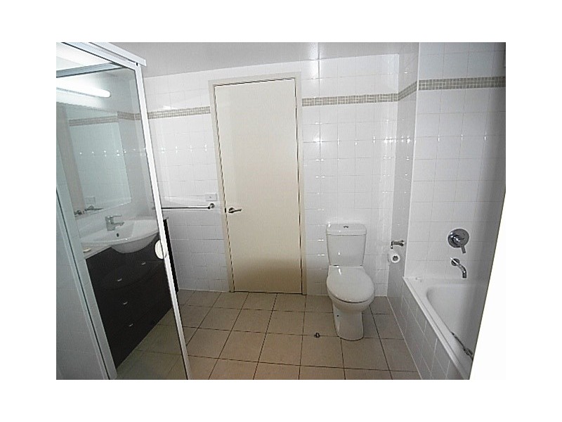 28/12 National Circuit, Barton ACT 2600