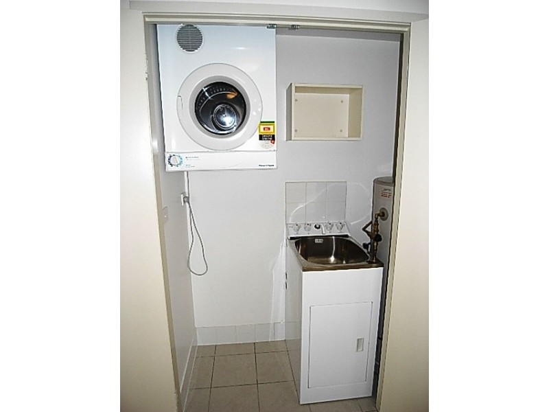 28/12 National Circuit, Barton ACT 2600