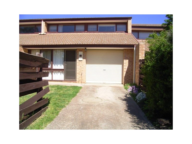 15 McElhone Court, Belconnen ACT 2617