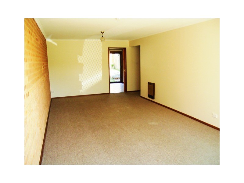 15 McElhone Court, Belconnen ACT 2617