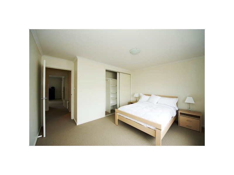 7 Chance Street, Crace ACT 2911
