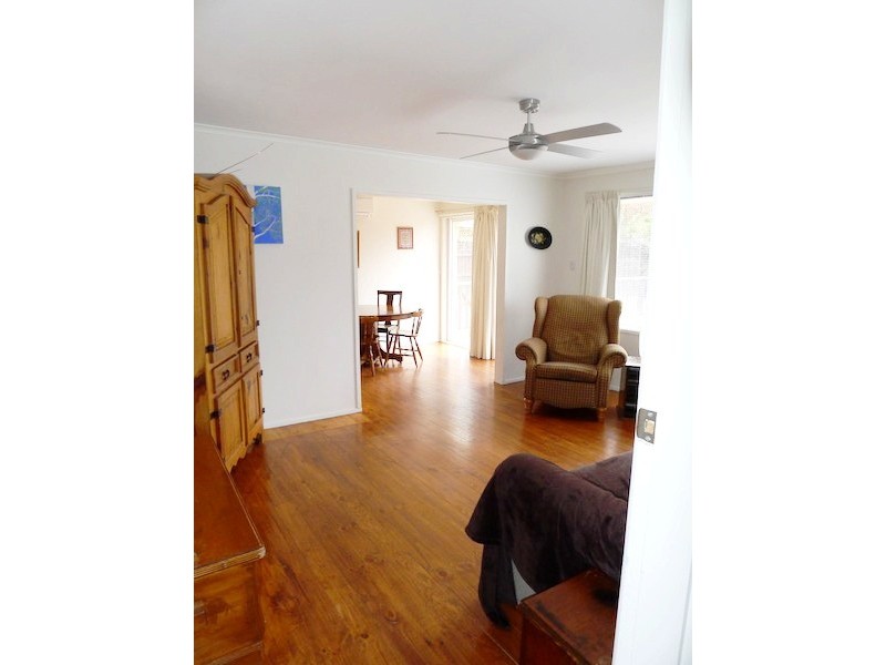 15 Laman Place, Charnwood ACT 2615