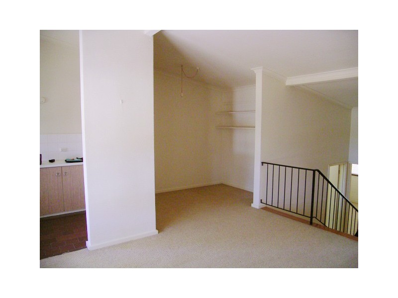 4/2 Edmondson Street, Campbell ACT 2612