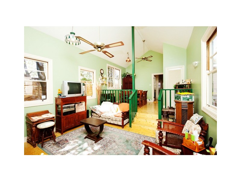 24 Isabella Street, Queanbeyan NSW 2620