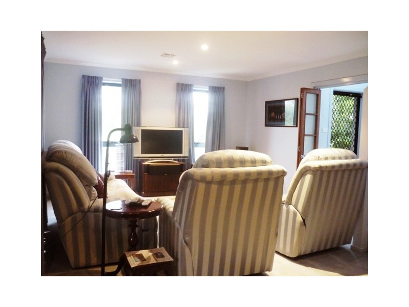 18 Redbank Street, Harrison ACT 2914