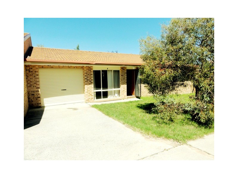 2/28 Ringrose Crescent, Isaacs ACT 2607