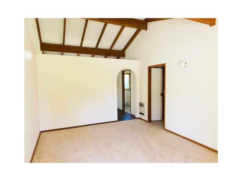 2/28 Ringrose Crescent, Isaacs ACT 2607