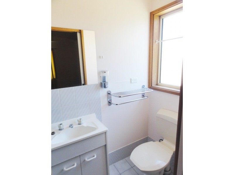 2/28 Ringrose Crescent, Isaacs ACT 2607