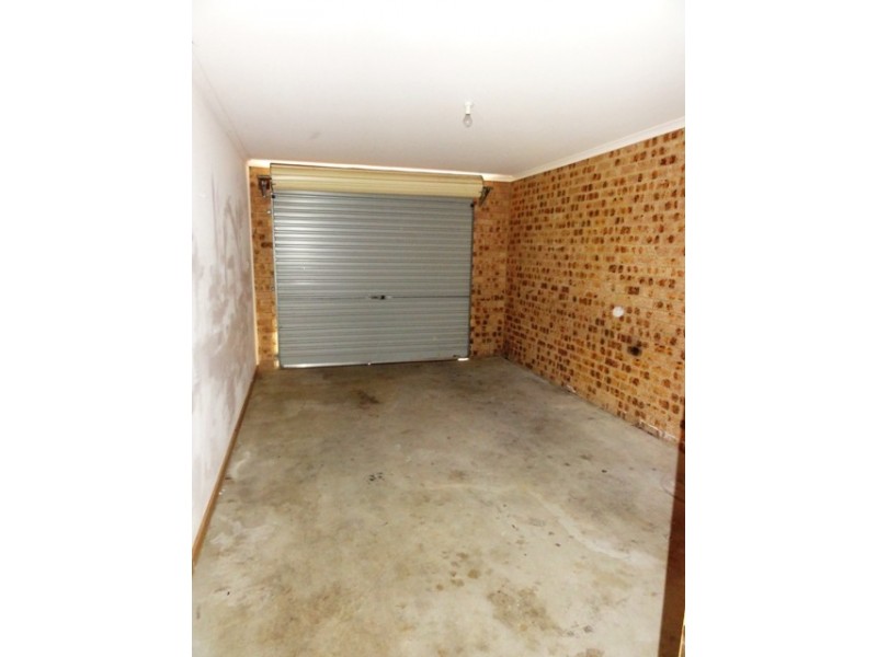 2/28 Ringrose Crescent, Isaacs ACT 2607