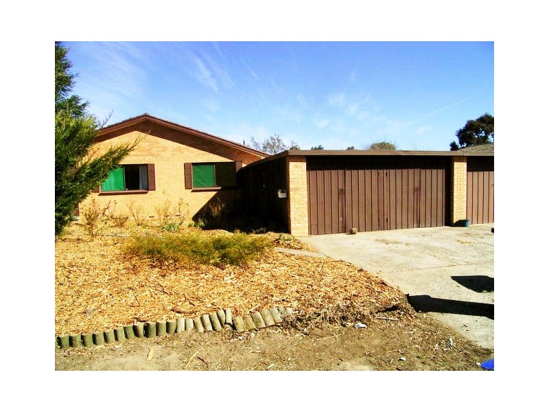 4 Kingham Place, Charnwood ACT 2615