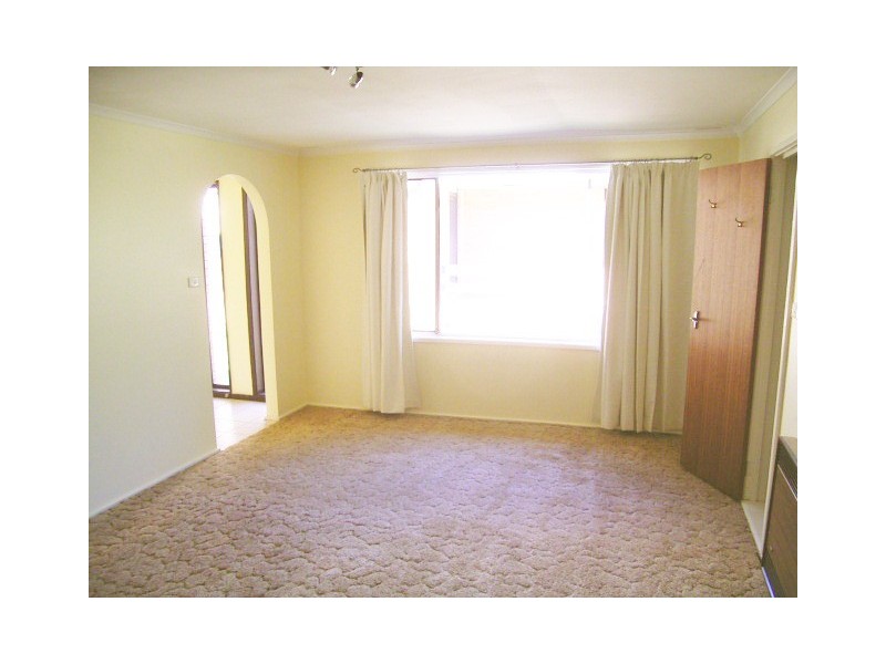 4 Kingham Place, Charnwood ACT 2615