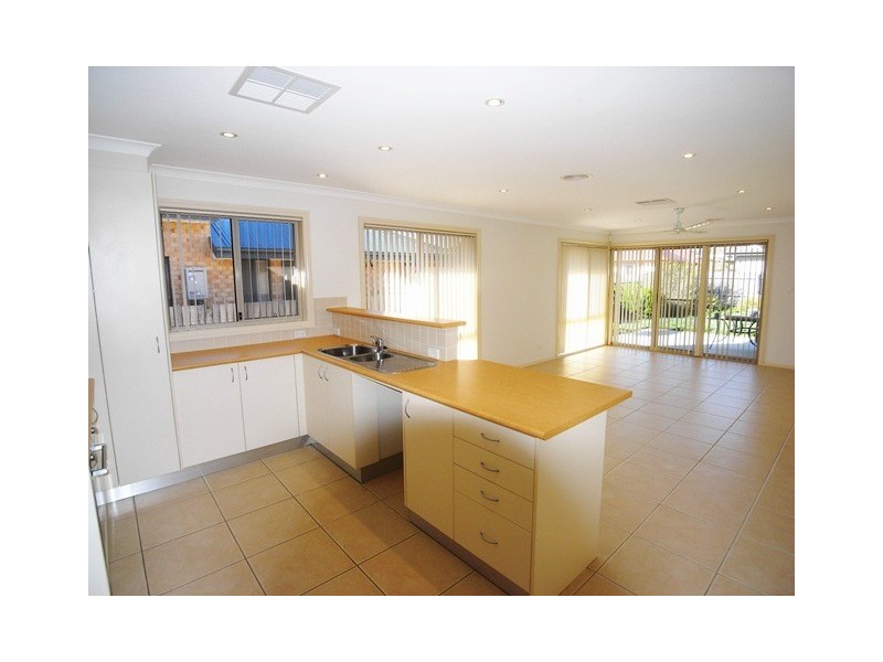 6 Wallaman, Harrison ACT 2914