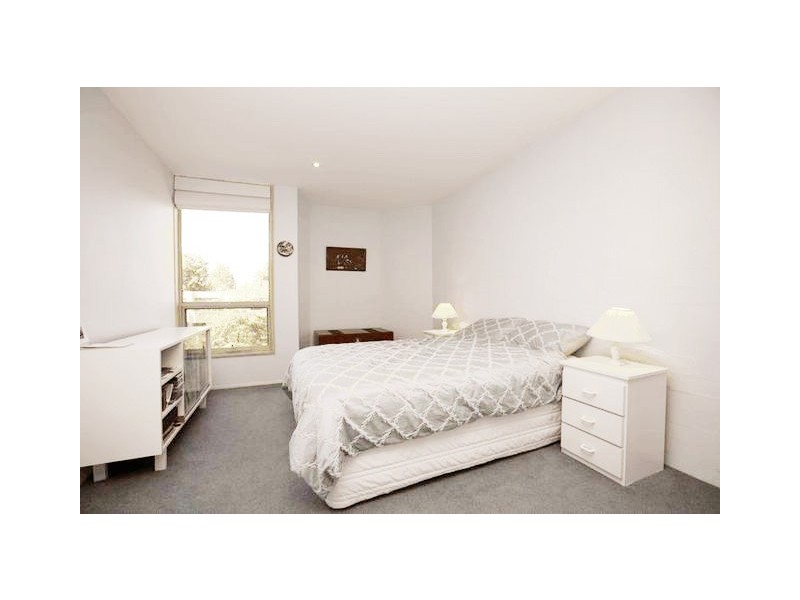 17/26 Macquarie Street, Barton ACT 2600