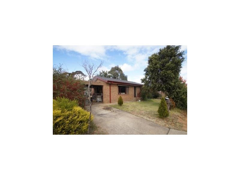 3 Napper Place, Charnwood ACT 2615