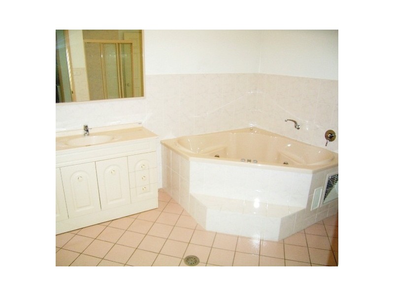 16B Towns Cresent, Turner ACT 2612