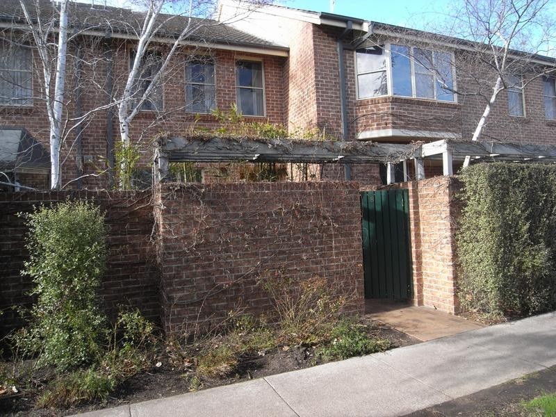 8/3 Ovens Street, Griffith ACT 2603
