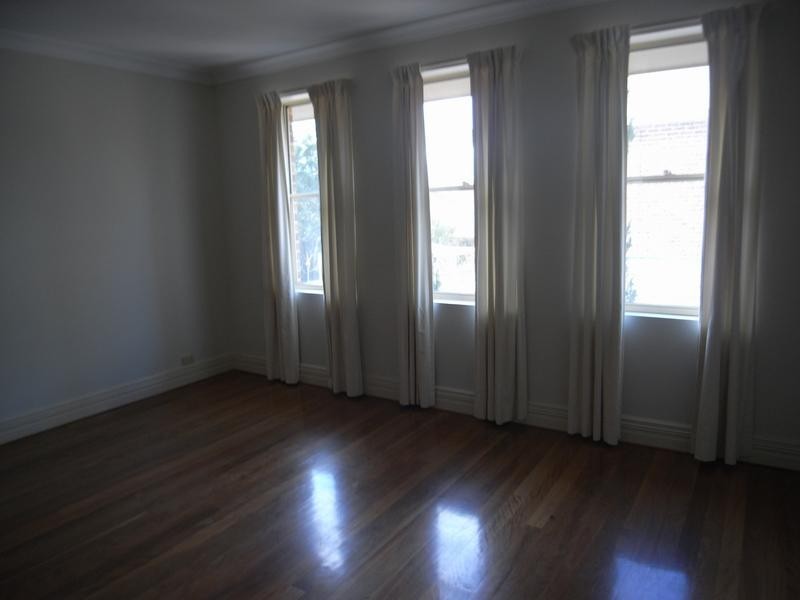 8/3 Ovens Street, Griffith ACT 2603