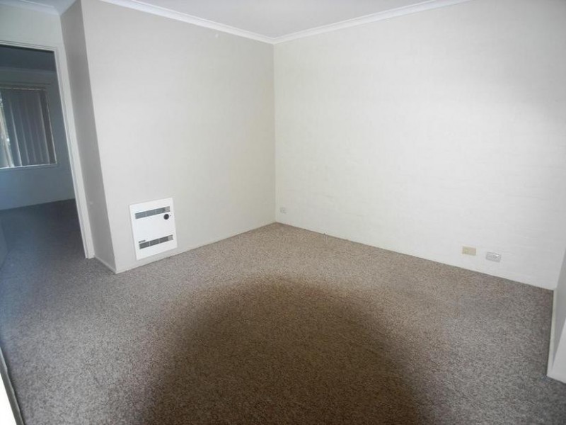 8/4 Antis Street, Phillip ACT 2606