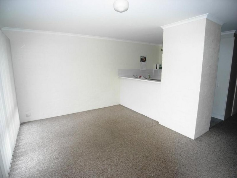 8/4 Antis Street, Phillip ACT 2606