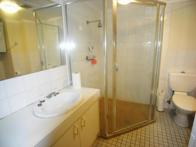 8/4 Antis Street, Phillip ACT 2606