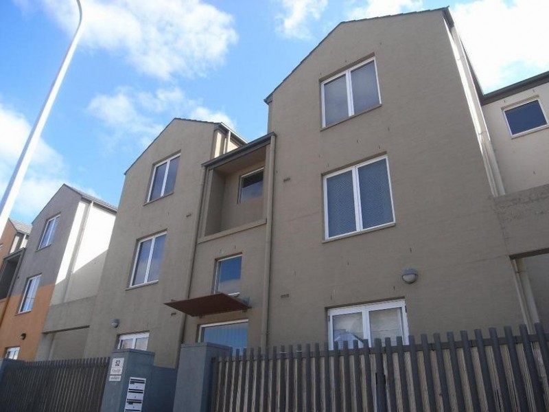 18/52 Bluebell Street, O’connor ACT 2602