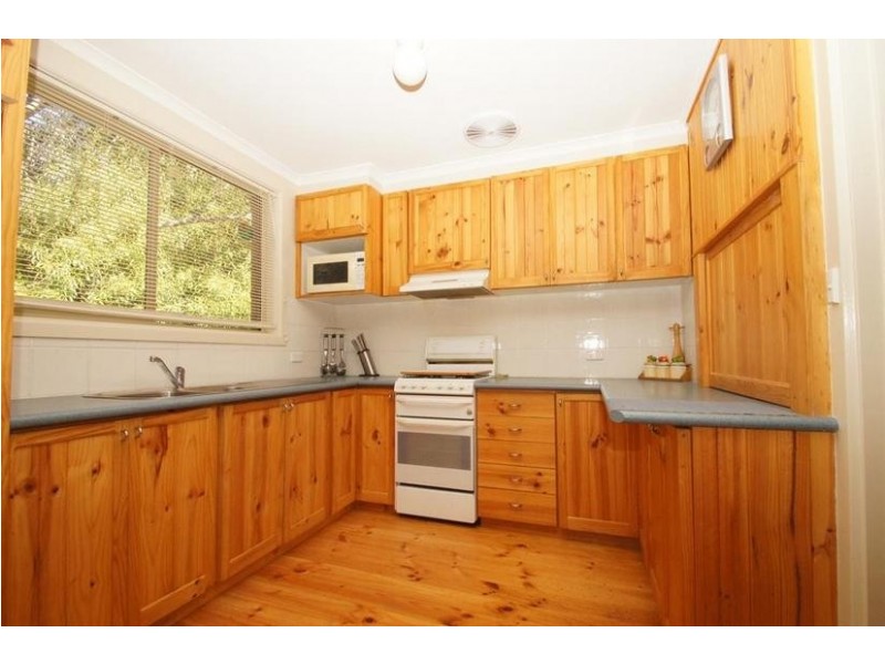 16 Schaffer Place, Charnwood ACT 2615