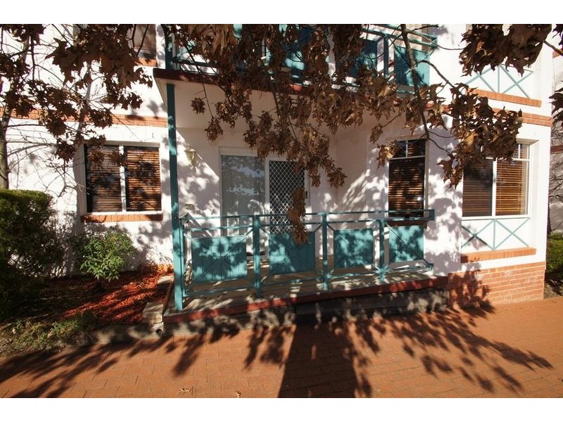 4/71 Port Jackson Circuit, Phillip ACT 2606