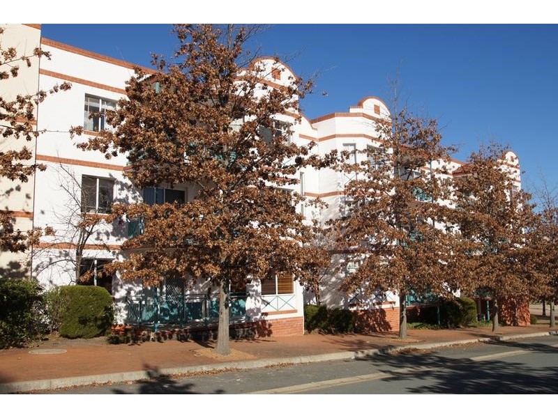 4/71 Port Jackson Circuit, Phillip ACT 2606