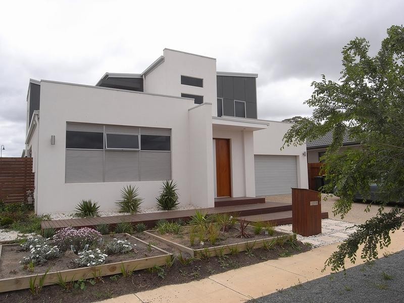 17 Bungle Bungle Crescent, Harrison ACT 2914