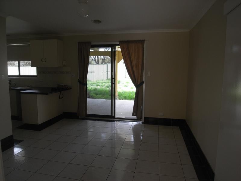 16 Skertchly Place, Florey ACT 2615