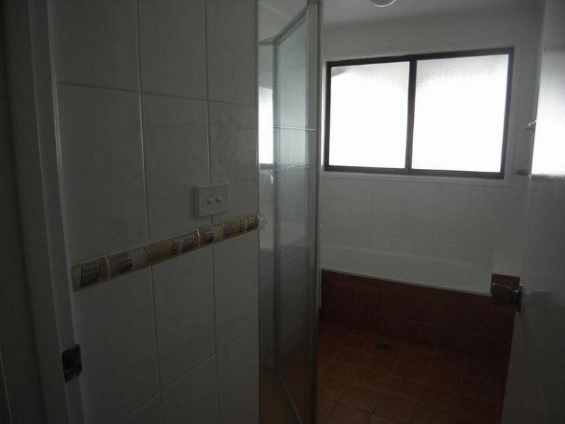 16 Skertchly Place, Florey ACT 2615