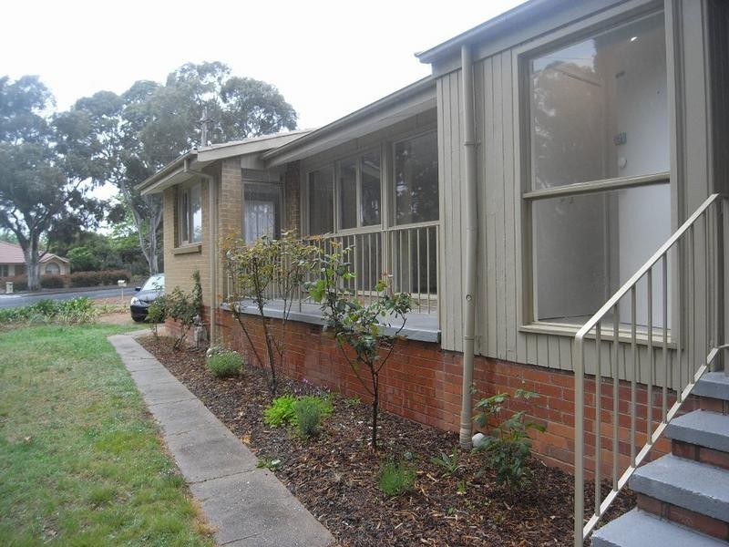 6 Dalrymple Street, Red Hill ACT 2603