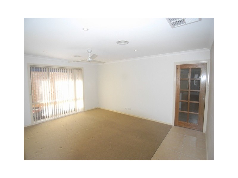 6 Wallaman Street, Harrison ACT 2914