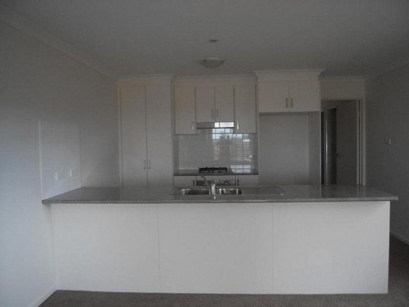 6 Audrey Cahn Street, Macgregor ACT 2615