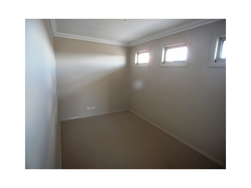 3 Daniels Street, Franklin ACT 2913