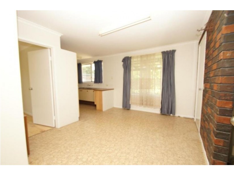121 Osburn Drive, Macgregor ACT 2615