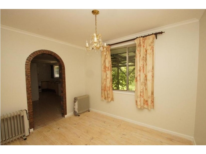 121 Osburn Drive, Macgregor ACT 2615
