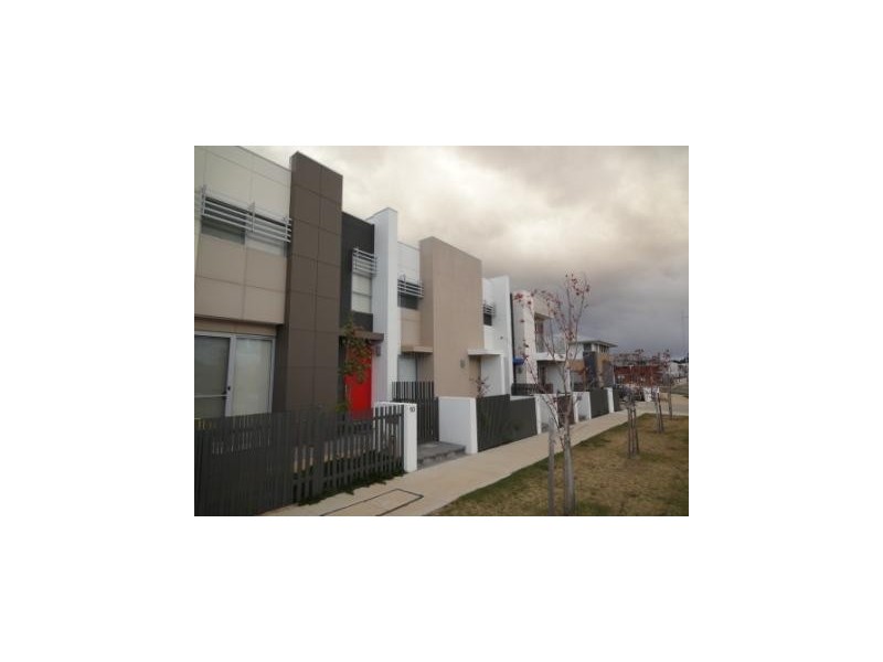 8 Chance Street, Crace ACT 2911