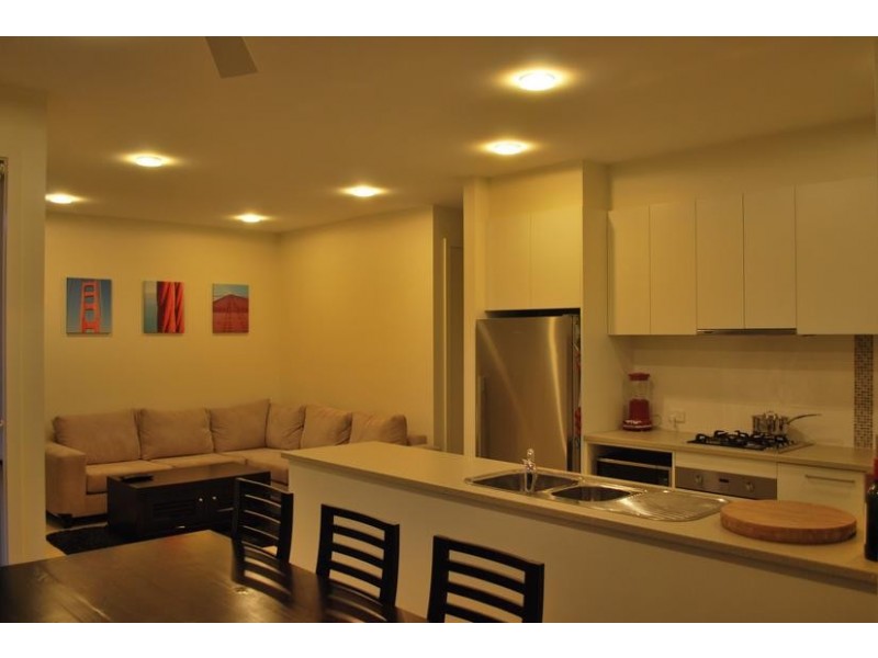 8 Chance Street, Crace ACT 2911
