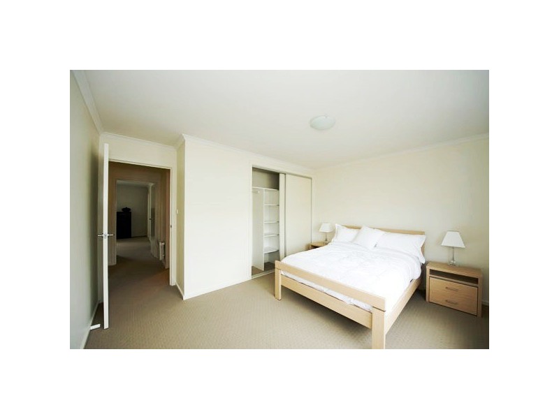7 Chance Street, Crace ACT 2911