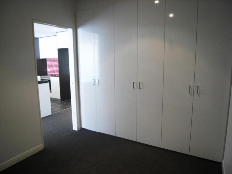 170/1 Mouat St, Lyneham ACT 2602