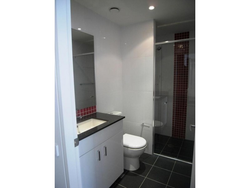 170/1 Mouat St, Lyneham ACT 2602